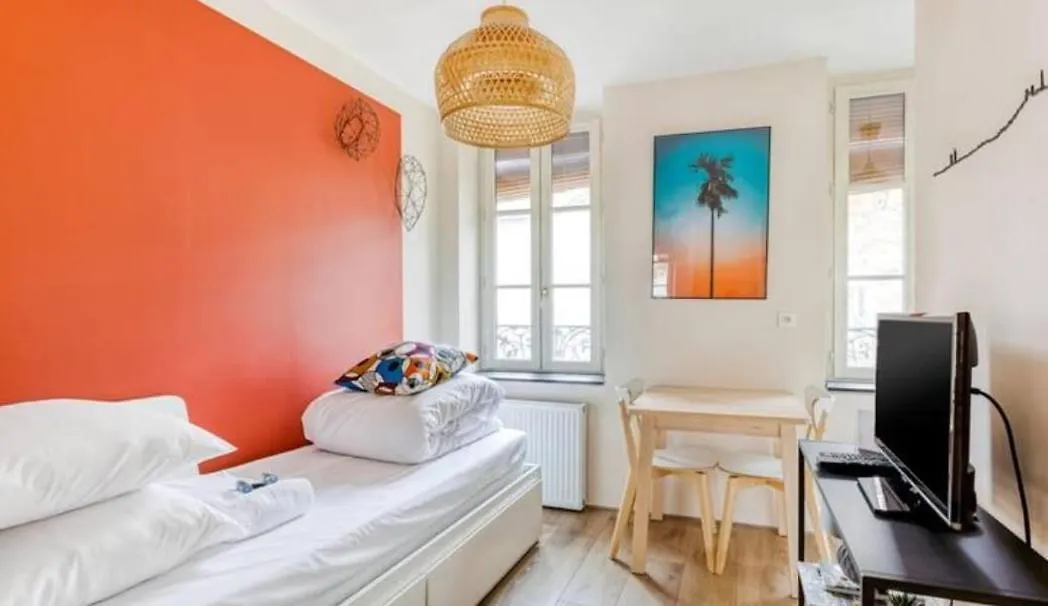 Apartment Let'S - Studio Escale -Part Dieu - Wifi Lyon France